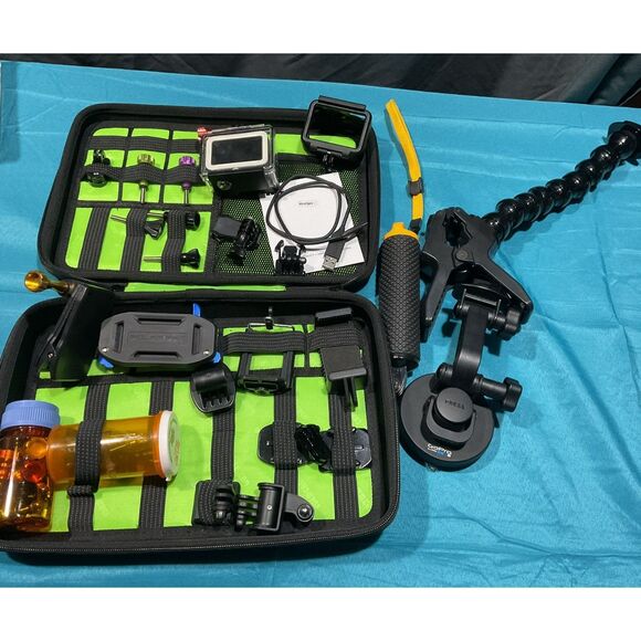 Go Pro Hero 5 Action Camera w/ Accessories and Case - Picture 1 of 10
